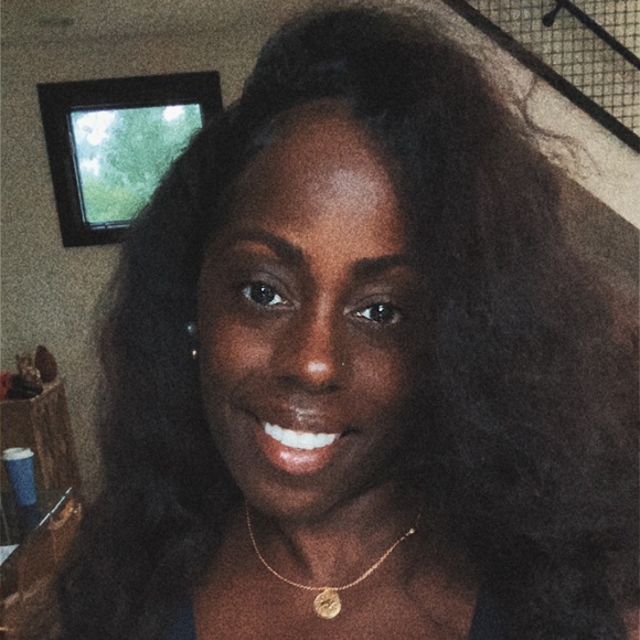 Meet your Posher, Natasha - Picture 1 of 1